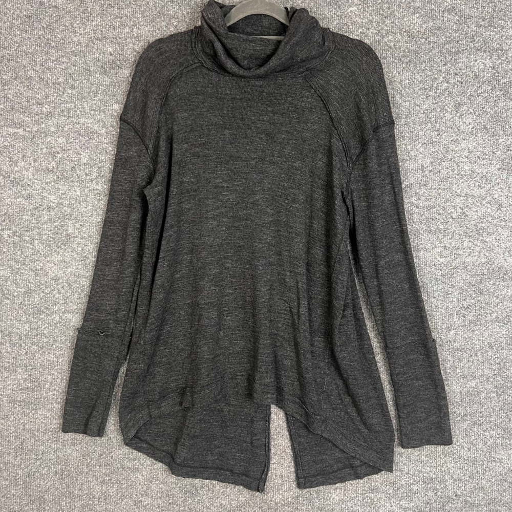 We The Free Tunic Womens Medium Gray Excellent Cowl Neck Split Back Long Sleeve